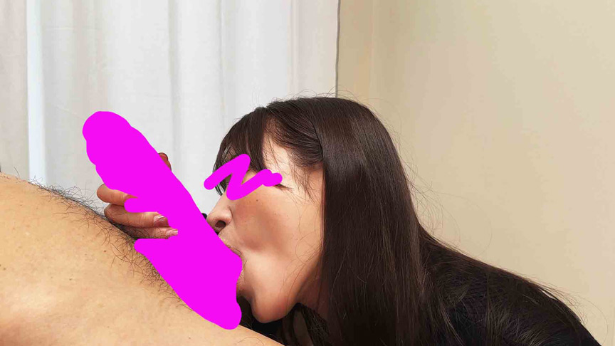 激かわ美女の着衣個撮フェラ
